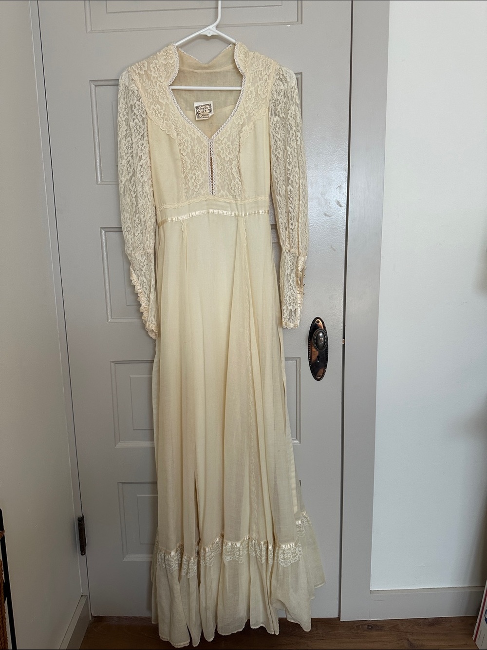 Vintage 70s Gunne Sax Bridal Maxi Dress White Label Corset Lace Gown Size 7 XS